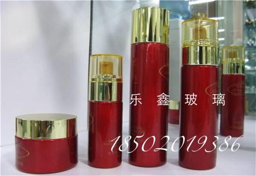 廣州市樂鑫玻璃制品廠 專業高檔玻璃瓶批發與加工，滿足化妝品及家用電器需求